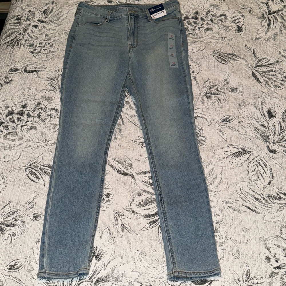 NWT Old Navy Wow super skinny high rise jeans